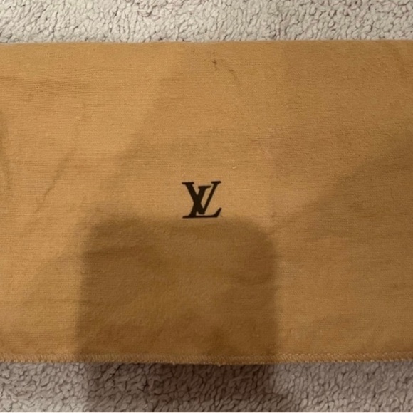 Louis Vuitton little red bag - Picture 4 of 10